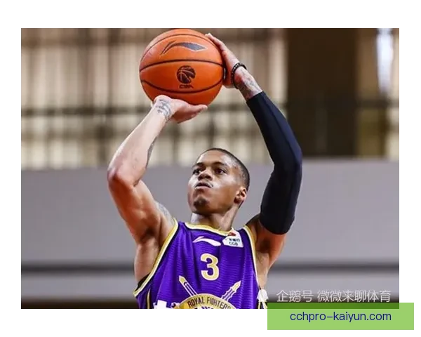 赖斯关键表现引发关注，状态回暖助力球队竞争力增强